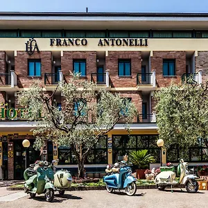 Franco Antonelli 3* Assisi